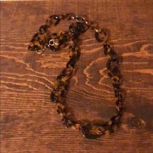 Brown tortoise chain link plastic necklace